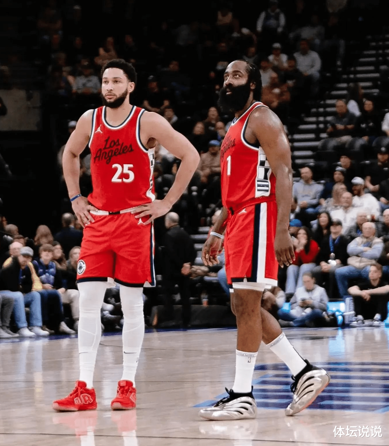 半岛.体育（中国）:快船三巨头联手，爆发新星得分突破，状态爆棚冲击季后赛！