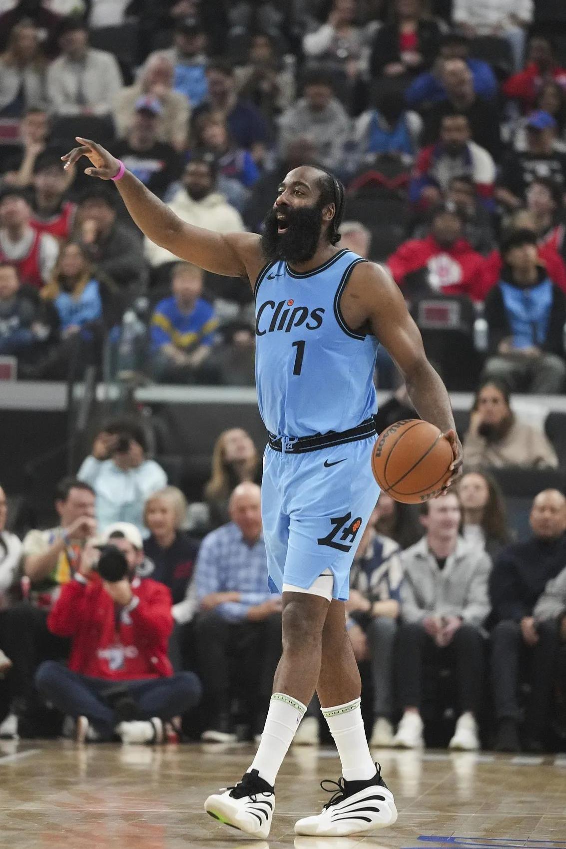 半岛.体育 :哈登连续十五场比赛得分超过赛况扑朔迷离，MAD挑战极限！的简单介绍